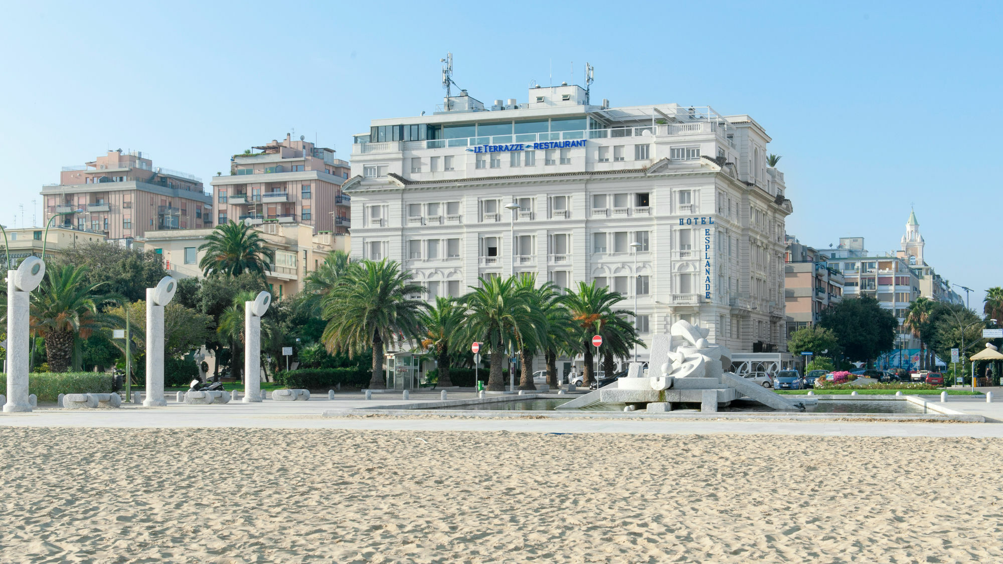 Hotel Esplanade Pescara Exterior photo