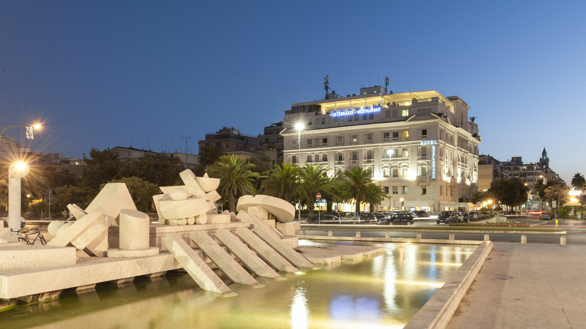 Hotel Esplanade Pescara Exterior photo
